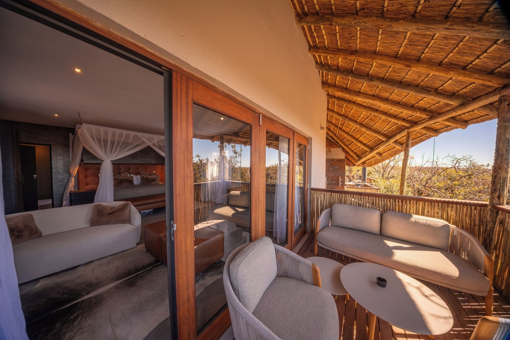 Mhondoro Game Lodge 34/50