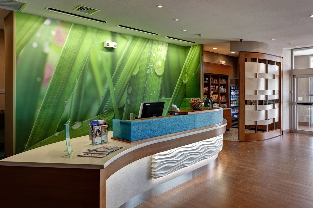 Springhill Suites Wichita Airport 7/69