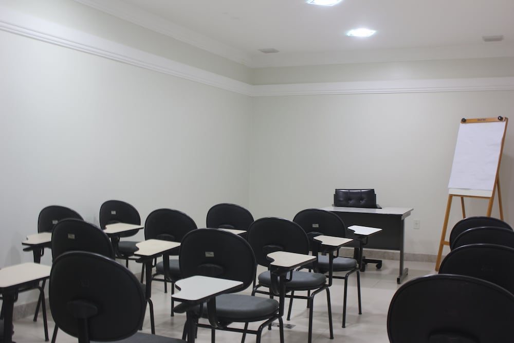 Hotel Itajaí Tur 38/41