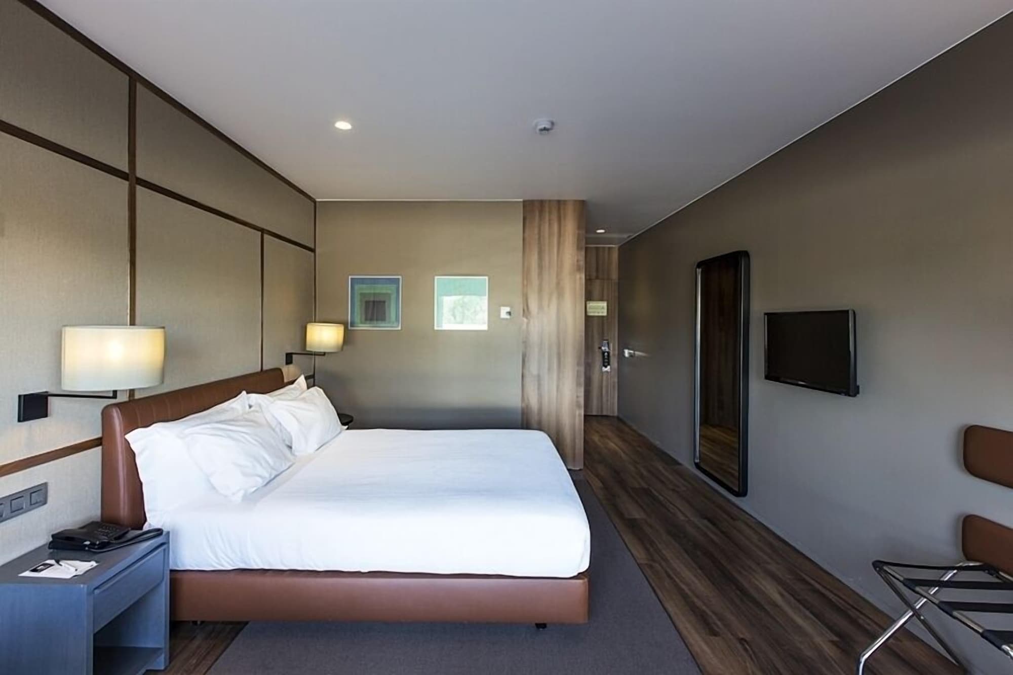 Room at Hotel De Guimaraes, GUIMARAES