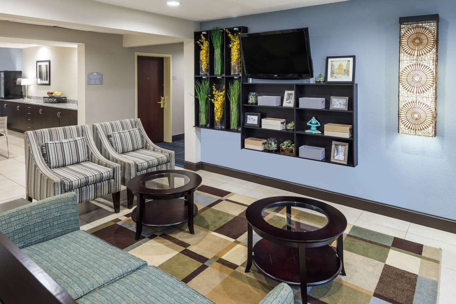 Microtel Inn & Suites by Wyndham Greenville / Woodruff Rd 16/28