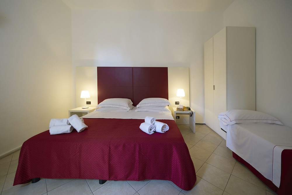 Santuzza Hotel Catania 12/50