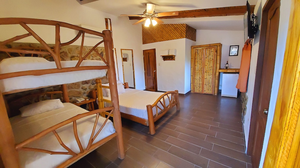 Nativa Bambu Ecolodge 49/76