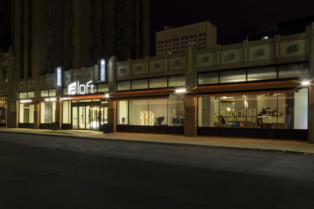 ALOFT EL PASO DOWNTOWN 1/29