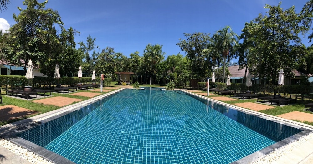 Krabi Aquamarine Resort 55/61