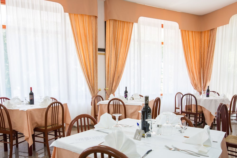 Hotel Mediterraneo 42/56