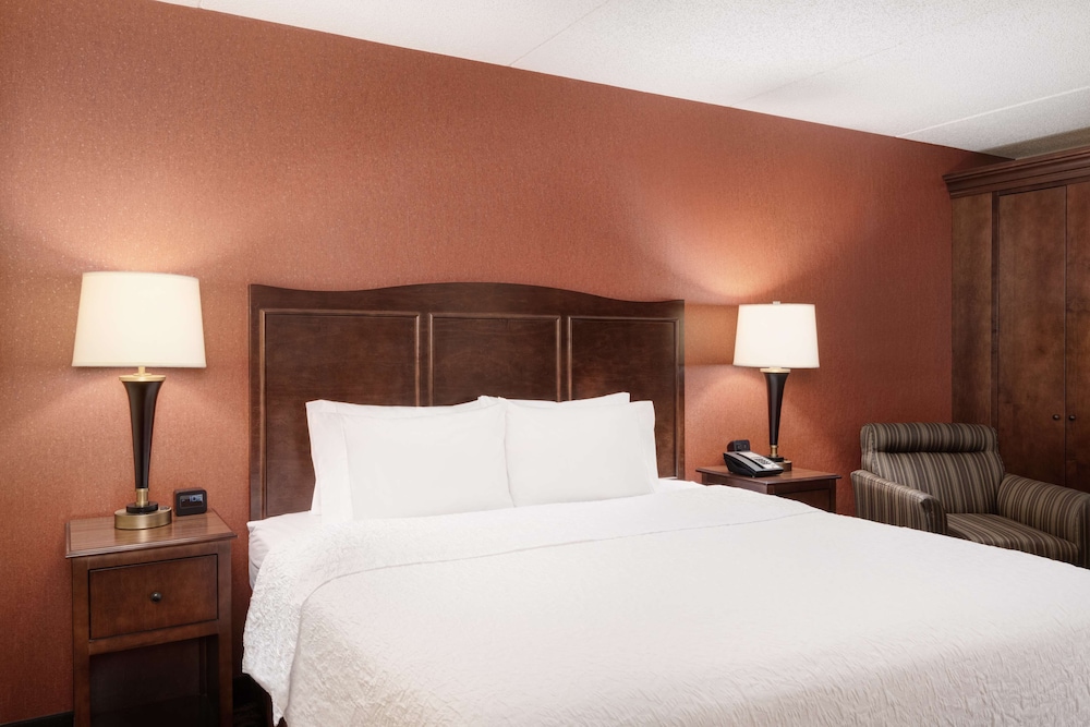 Hampton Inn Cleveland Downtown 11/44