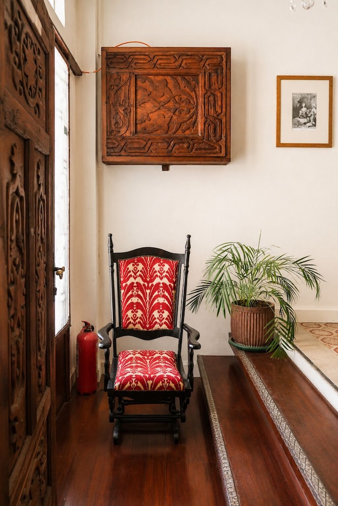 Hotel Sari Konak 32/48