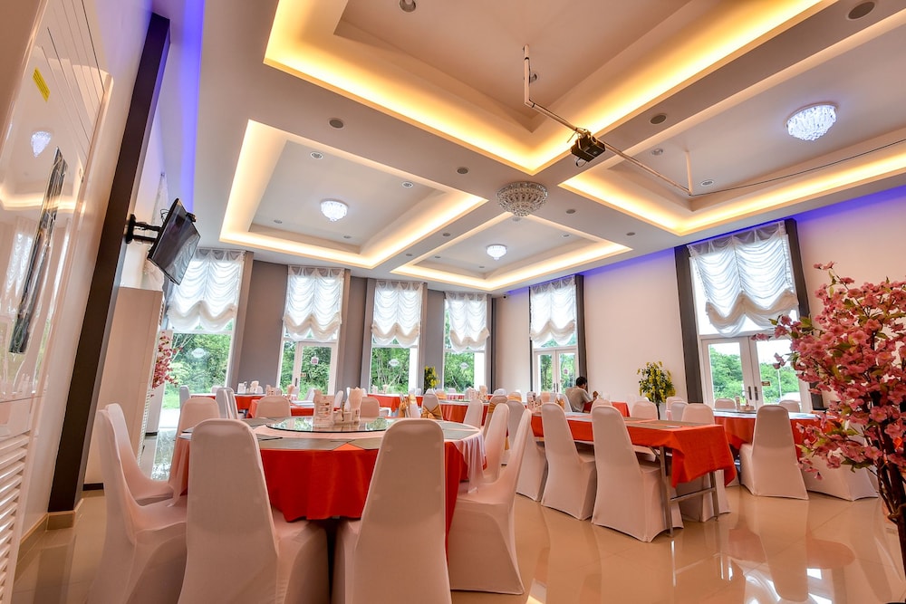 The Smart Hotel Hatyai 49/67