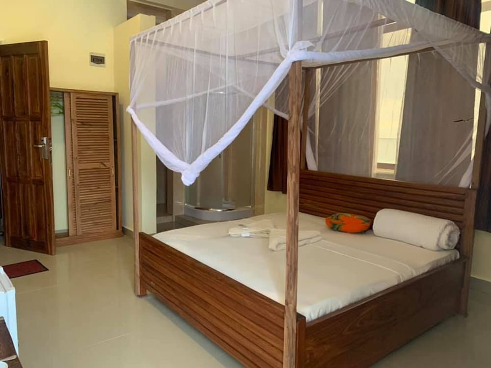 Mocco Beach Villa 22/78