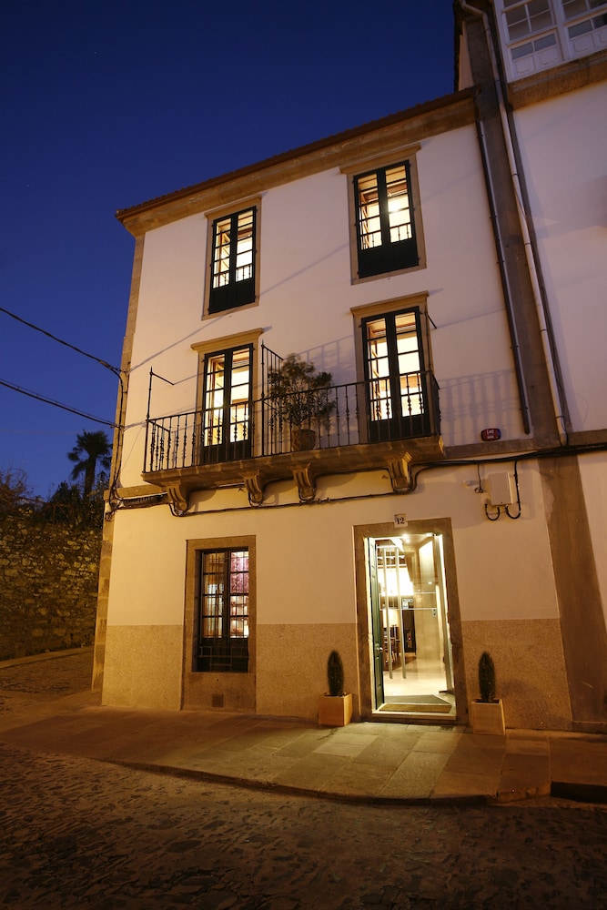 HOTEL ALTAIR 2/40