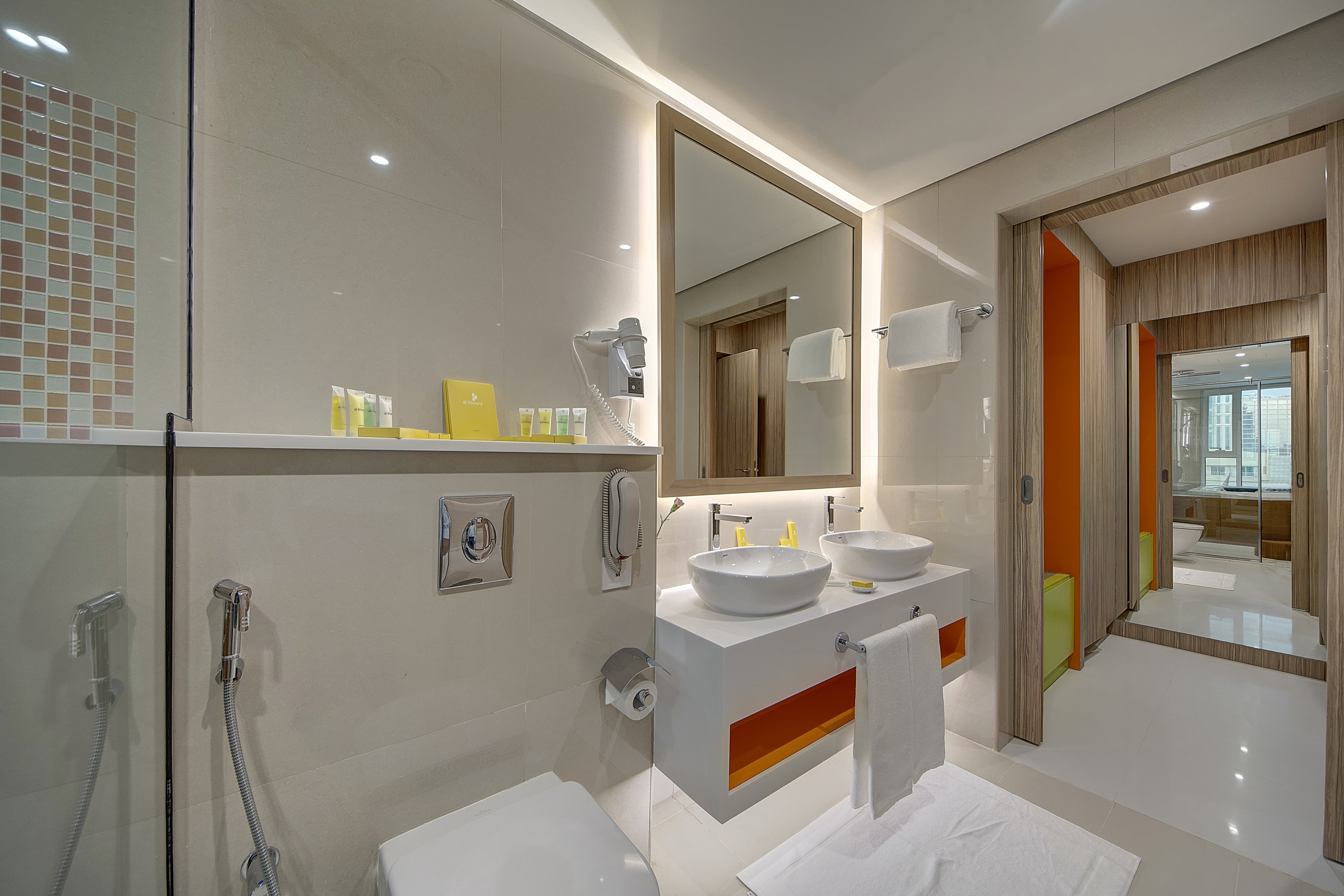 AL KHOORY ATRIUM HOTEL 20/20