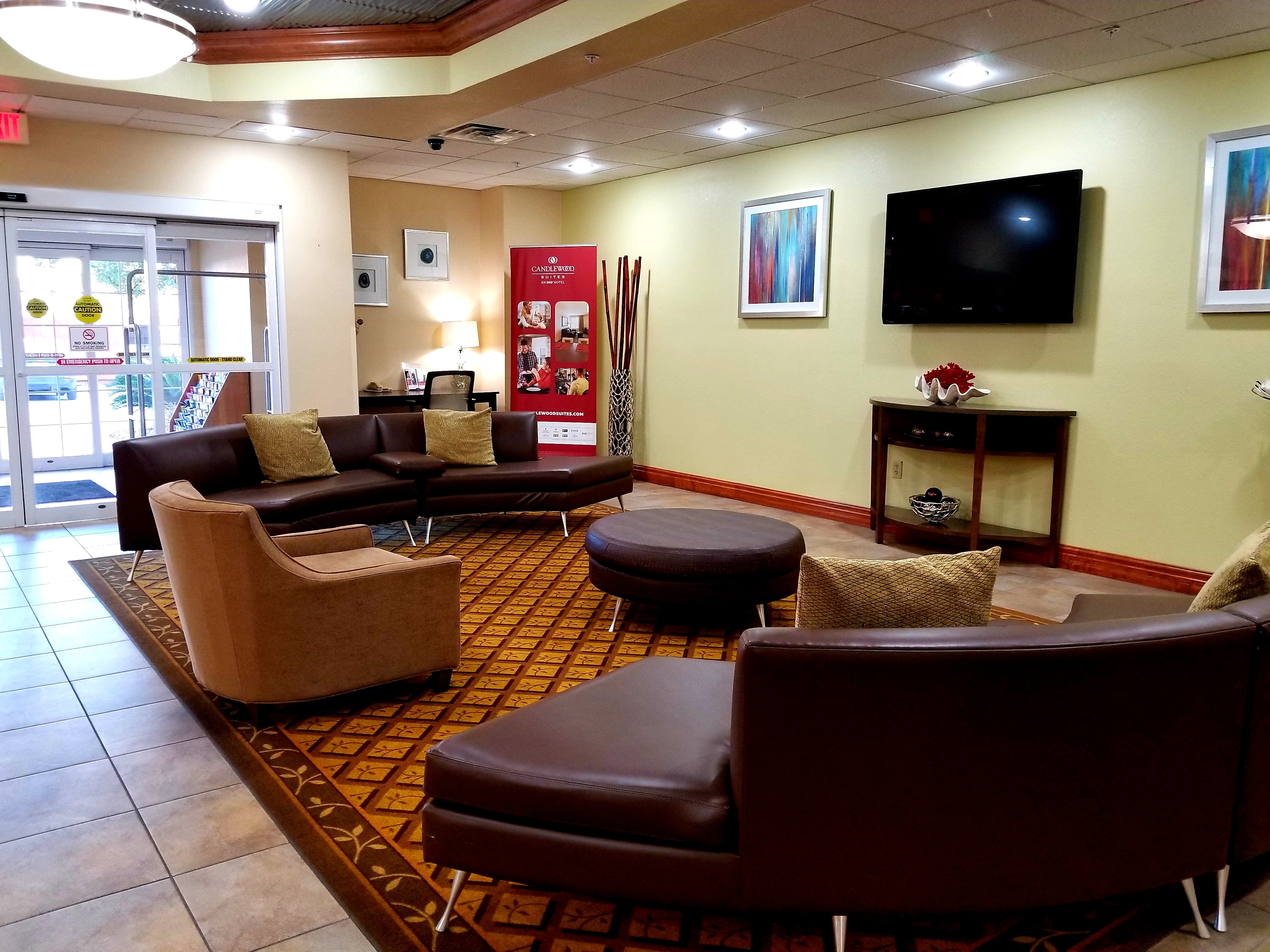 Candlewood Suites San Antonio Downtown 33/43
