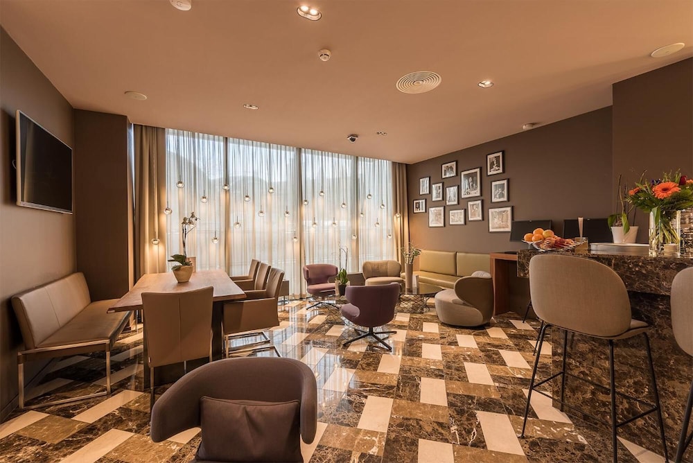 The Frankfurt Hotel 38/64