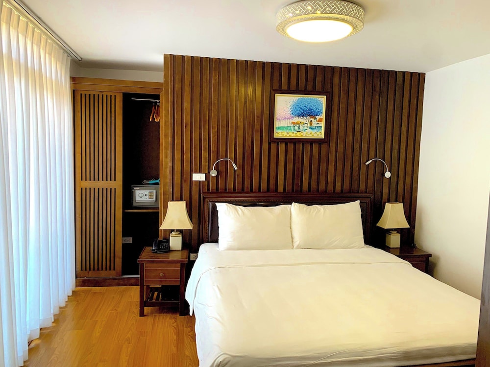 Noble & Swan Boutique Hotel 12/60