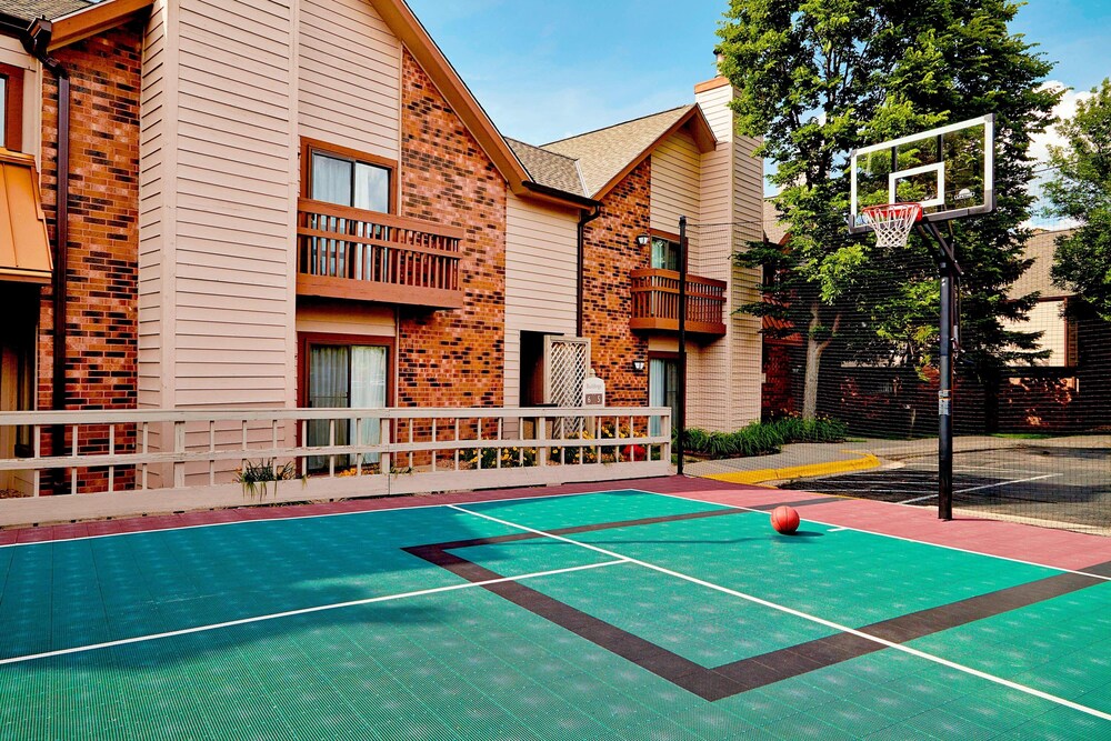 Residence Inn Minneapolis Eden Prairie 20/32