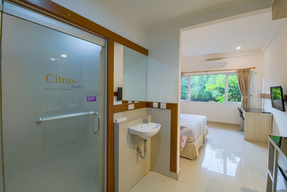 Citrus House Com Bogor 40/68
