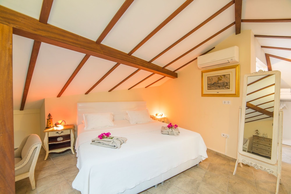 Yalicapkini Boutique Hotel 24/71