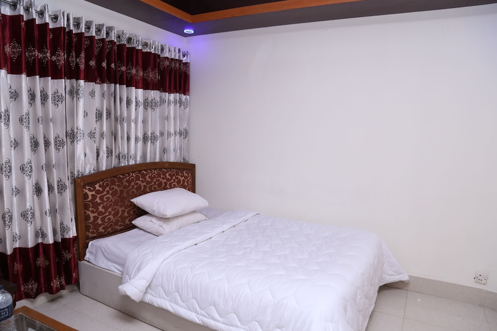 Platinum Hotel Ltd 19/28