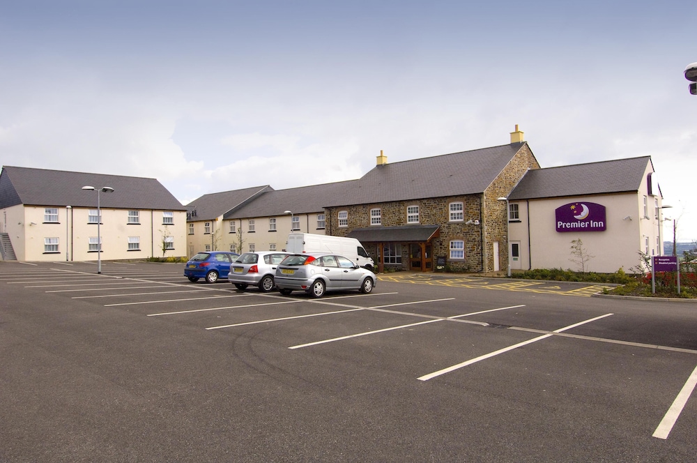 Premier Inn St. Austell 17/21