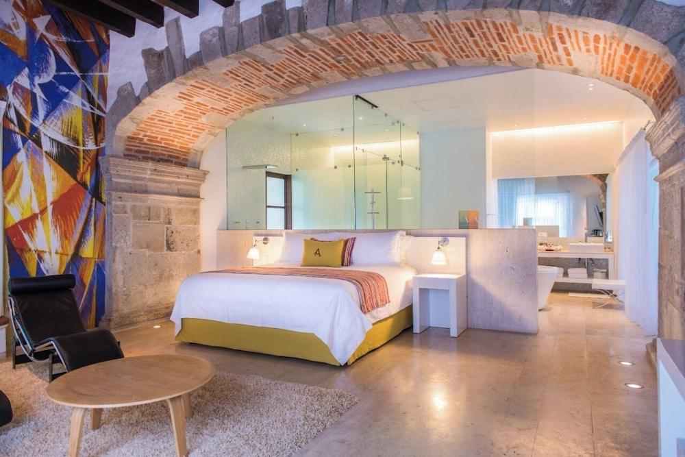 Master, Suite, Terrace, Bathtub
