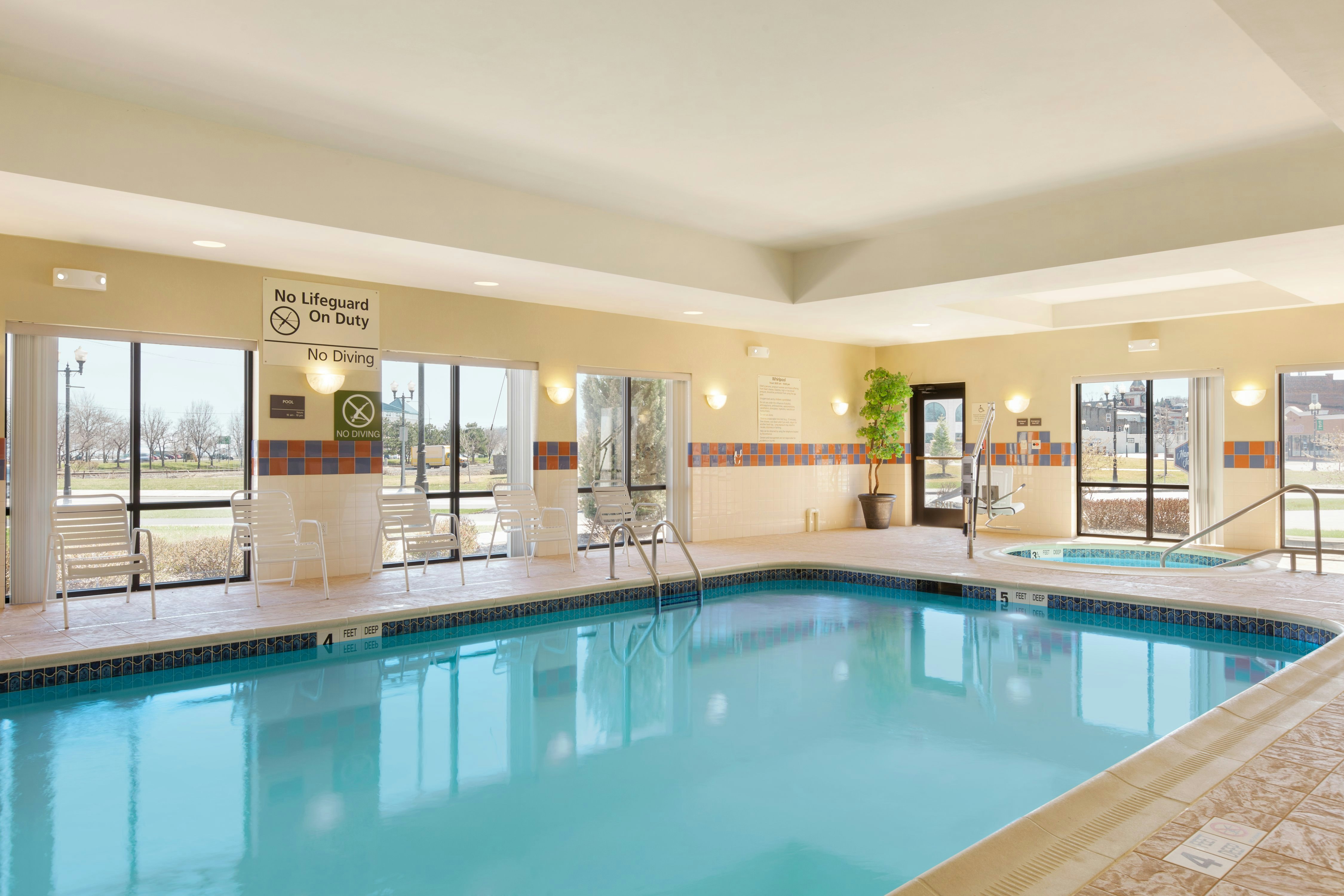 Hampton Inn Geneva 18/36