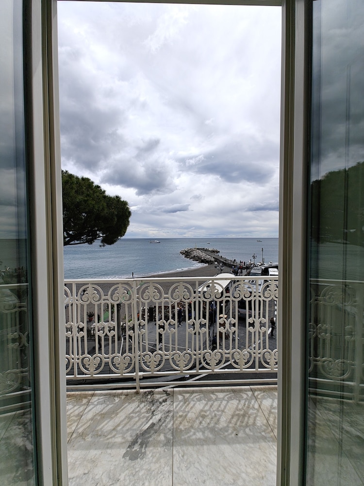 Hotel Residence Amalfi 65/68