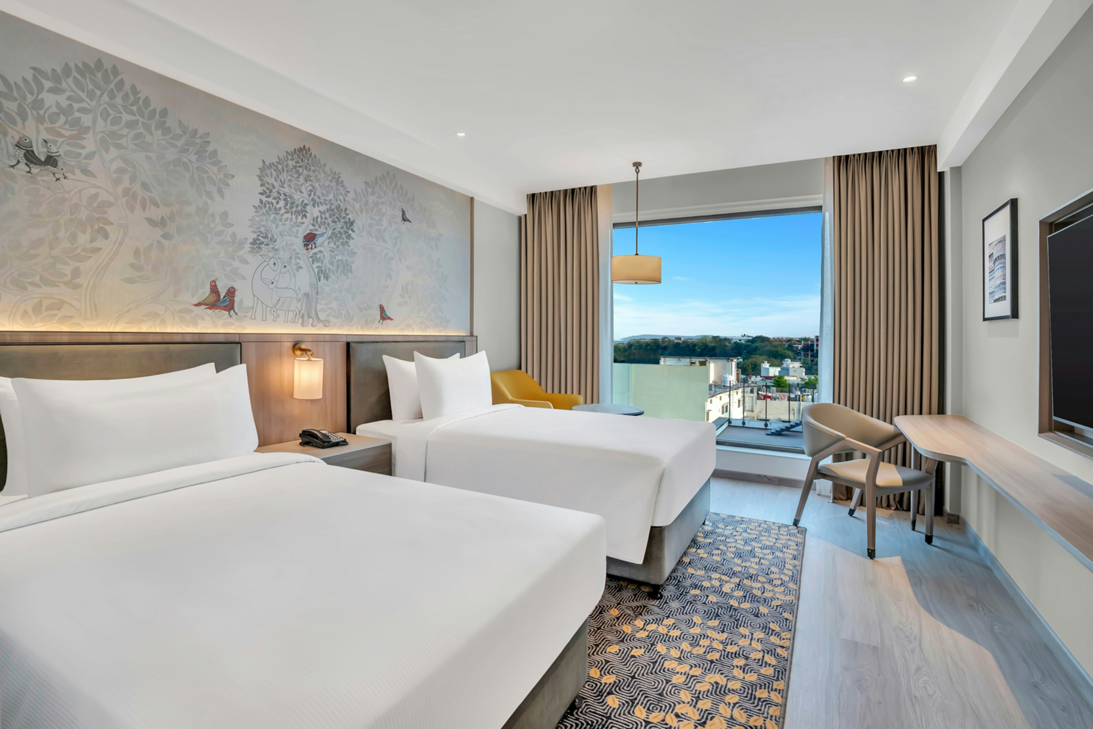 Guest Room, Twin Beds