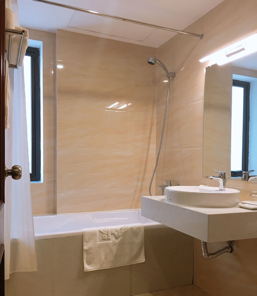 Azumaya Hotel Linh Lang 27/58