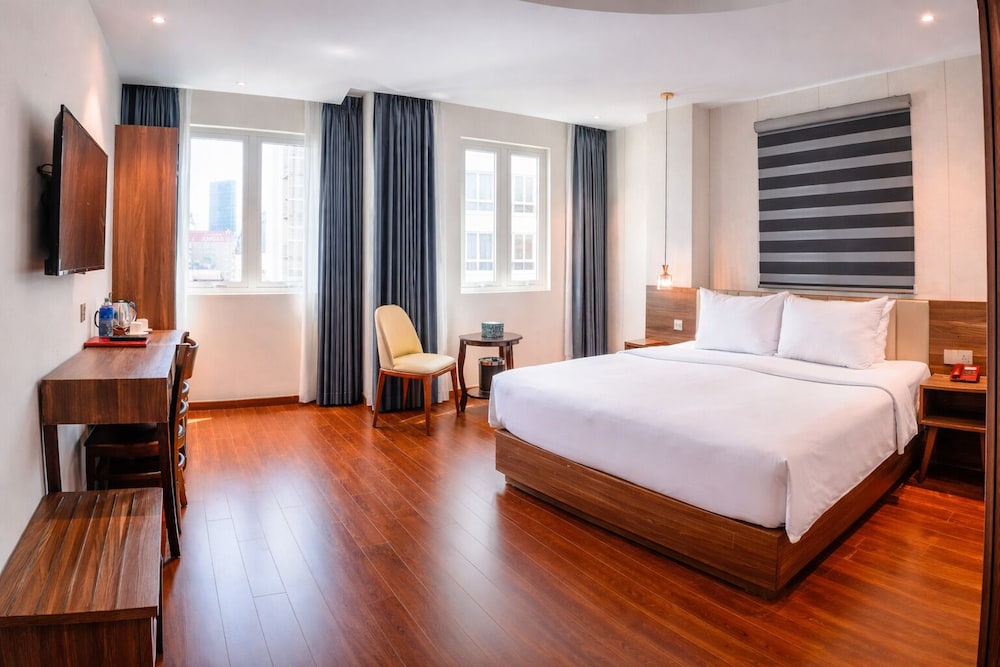 Bon Ami Hotel 26/71