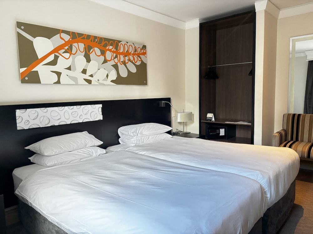 STANDARD, TWIN BEDS