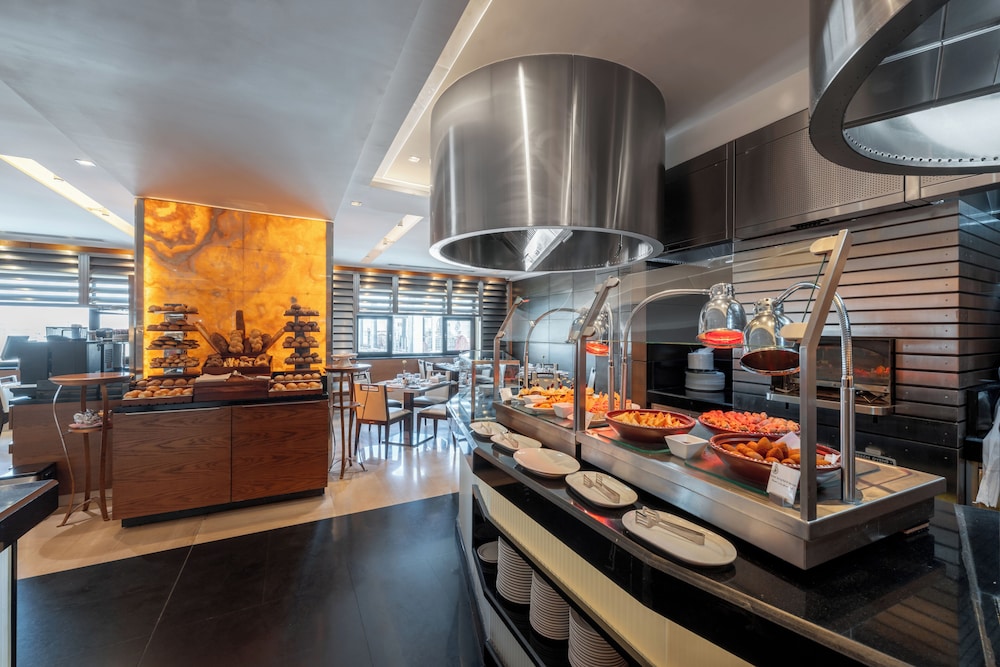 فندق المدينة أوبروى(The Biltmore Al Madinah) 30/73