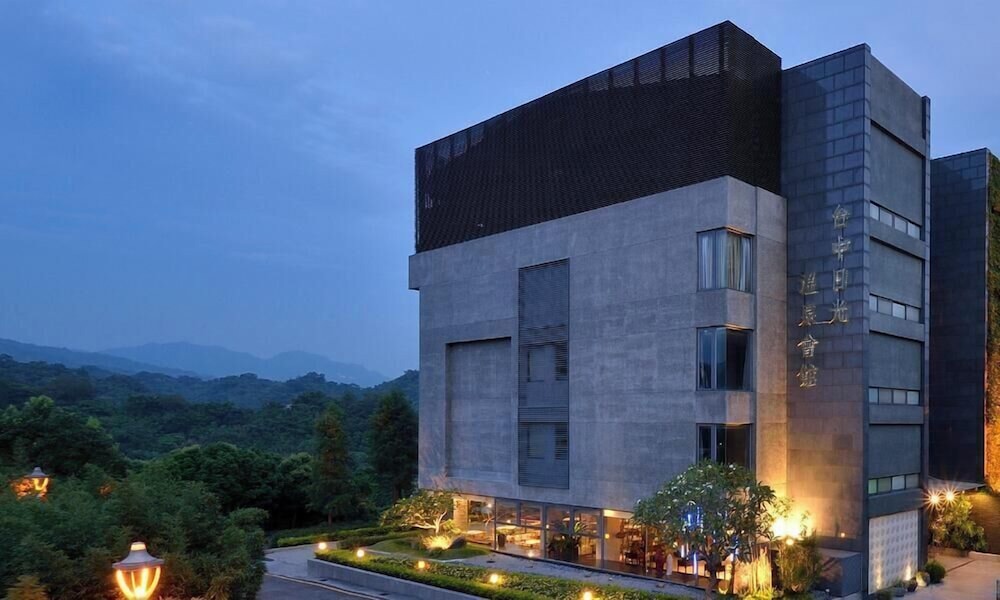 The Sun Hot Spring And Resort 2/58
