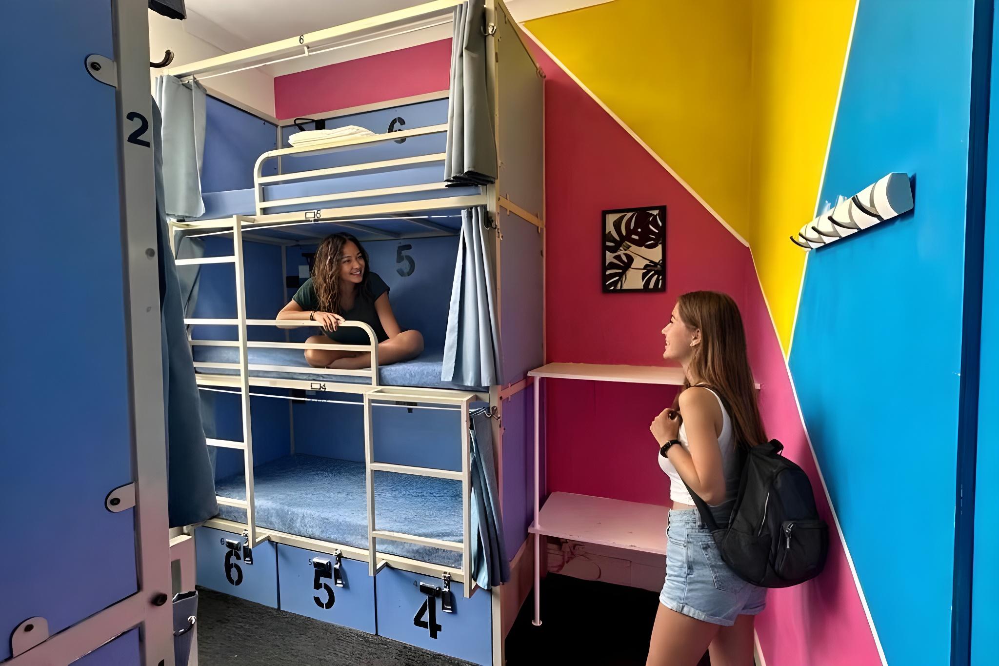 Female Dorm, Female Only