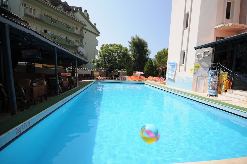 Grand Villa Sol Apart 40/68