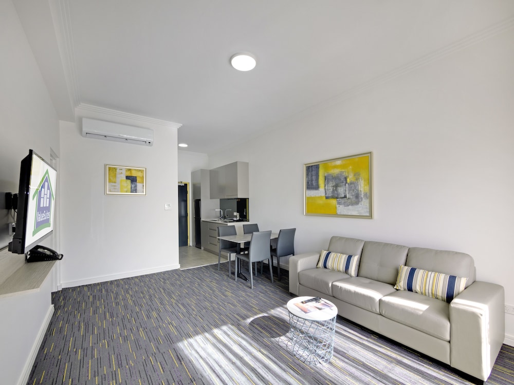 ValueSuites Penrith 45/60