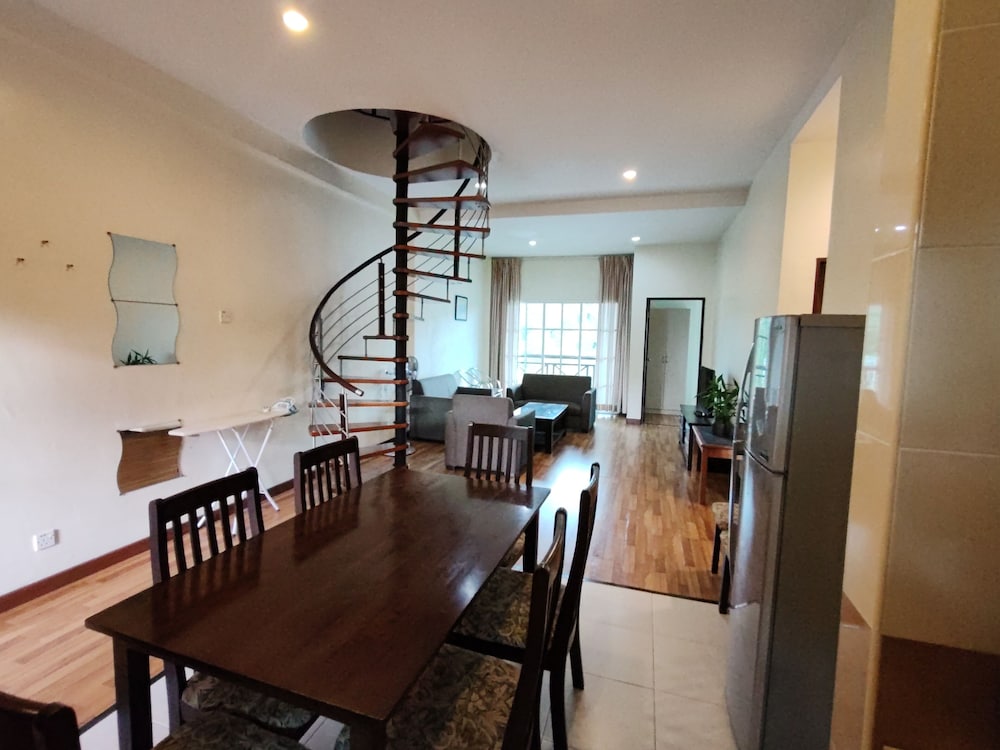 Iris House Resort 39/49
