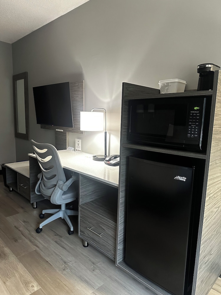 Days Inn & Suites by Wyndham Summerside 26/35