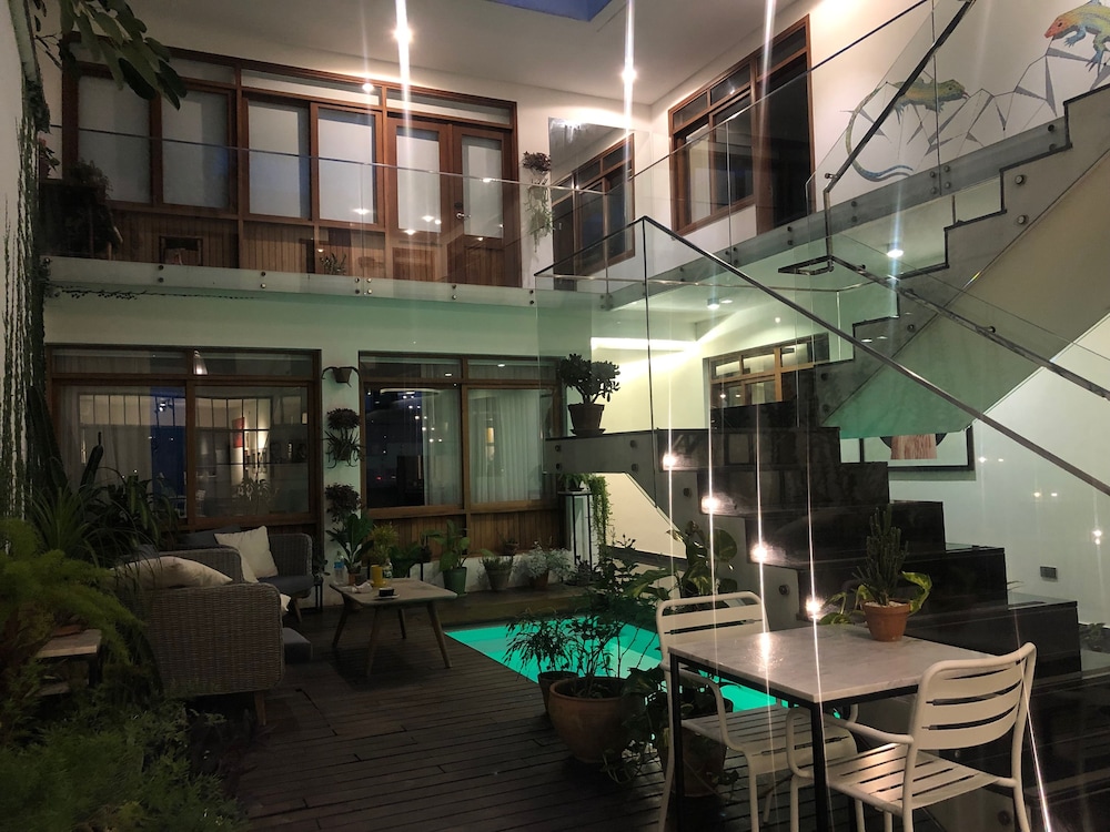 Cosmopolitano Hotel Boutique 4/50