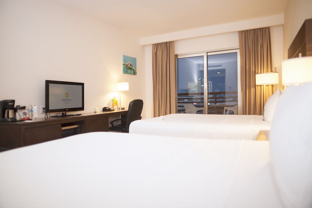Wyndham Garden Cancun Downtown 23/43