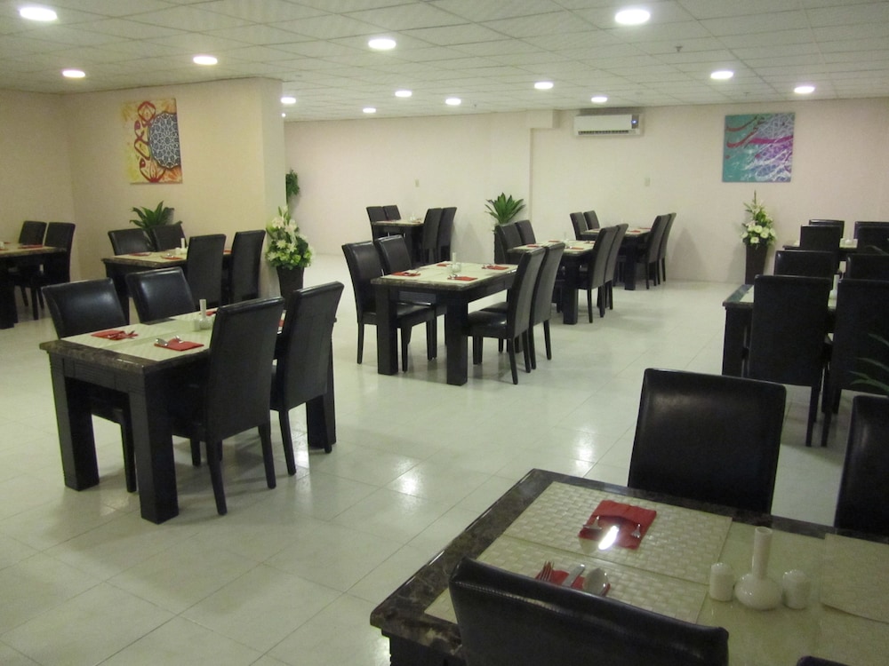 فندق جي دبليو إن(Jw Inn Hotel) 30/35