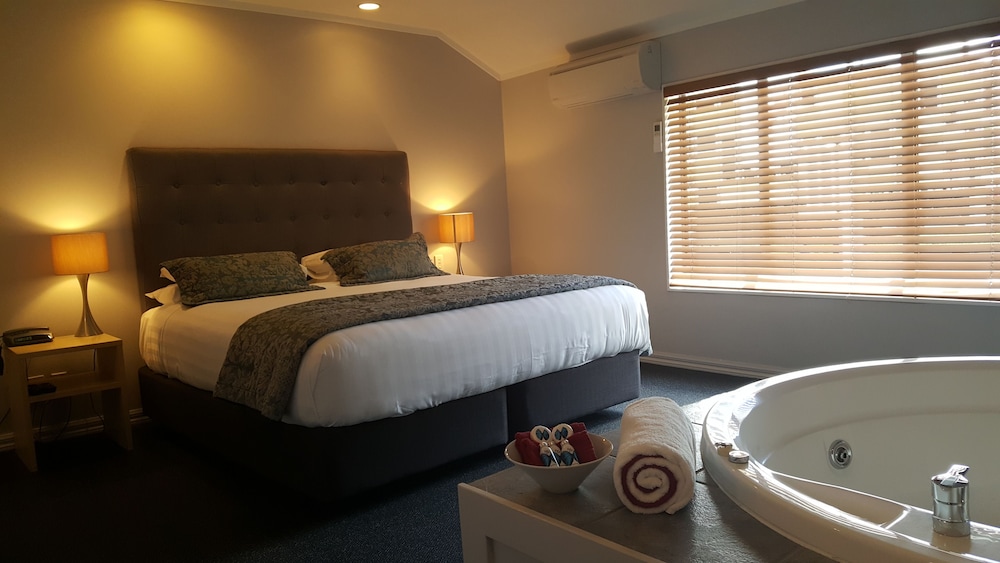 Aubyn Court Spa Motel 19/41