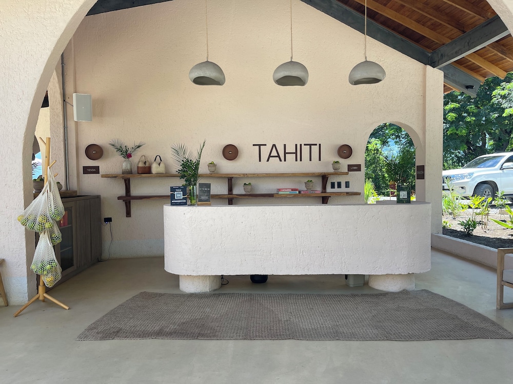 Hotel Tahiti 2/50