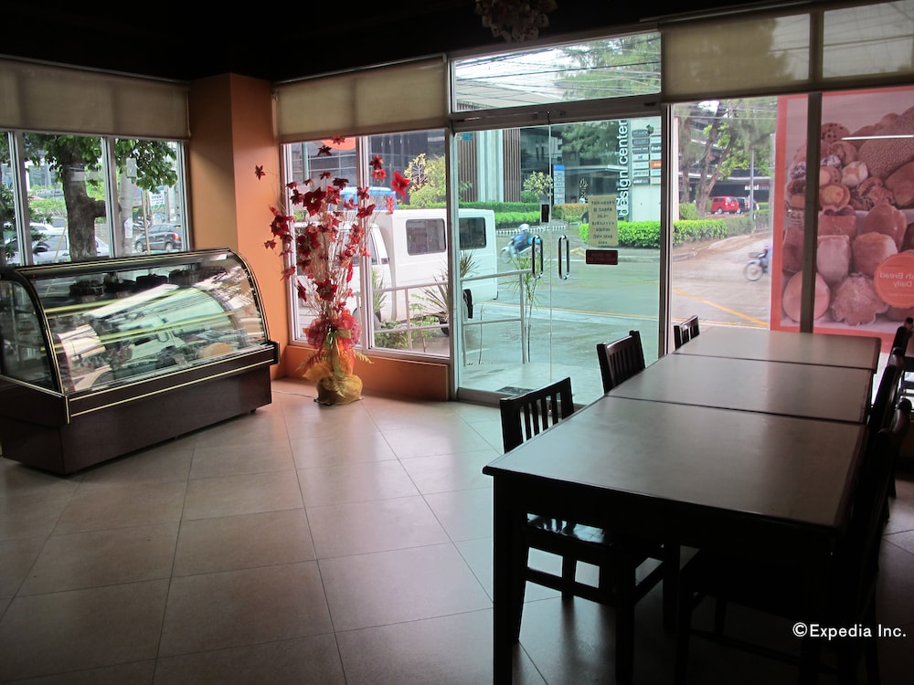 Oftana Suites 41/48