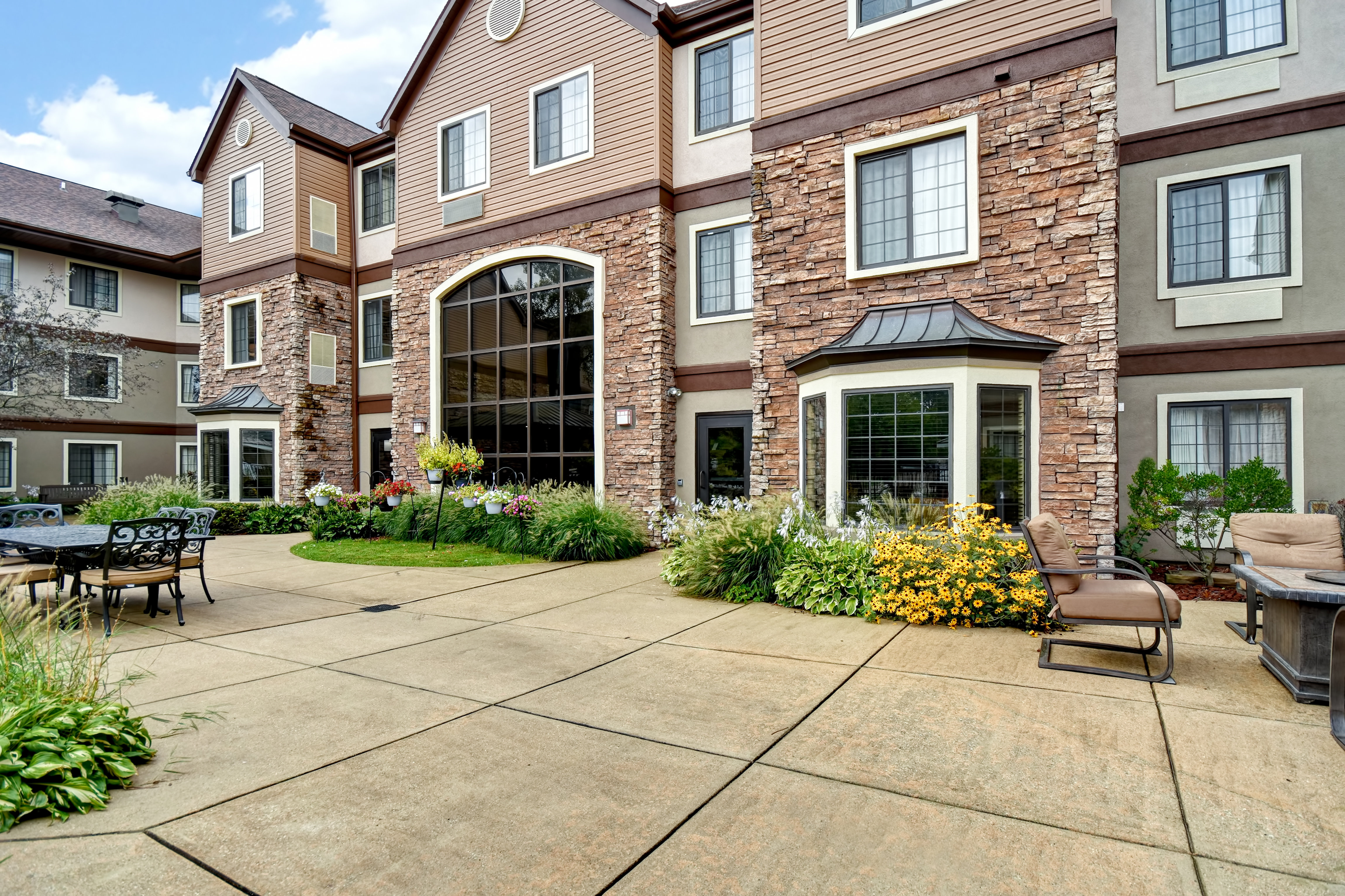 Staybridge Suites Grand Rapids-Kentwood 58/58