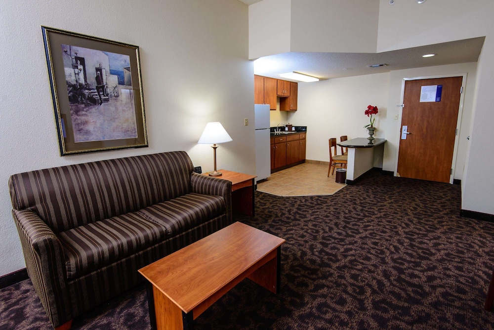 Hampton Inn Houston-Pearland 47/81