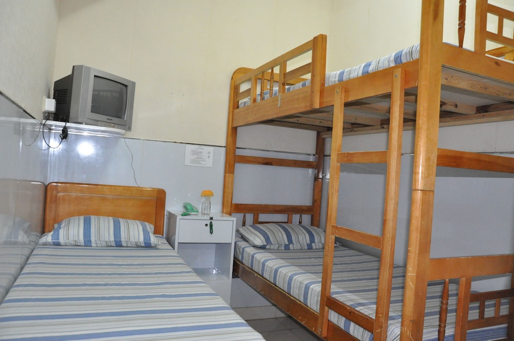 Dragon Hostel 48/66