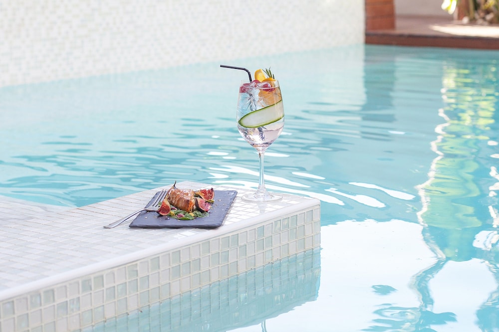 Bliss Boutique Hotel 26/50
