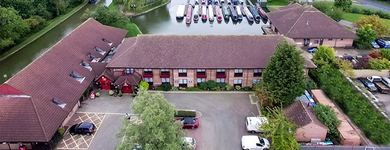 Peartree Lodge Waterside 4/4