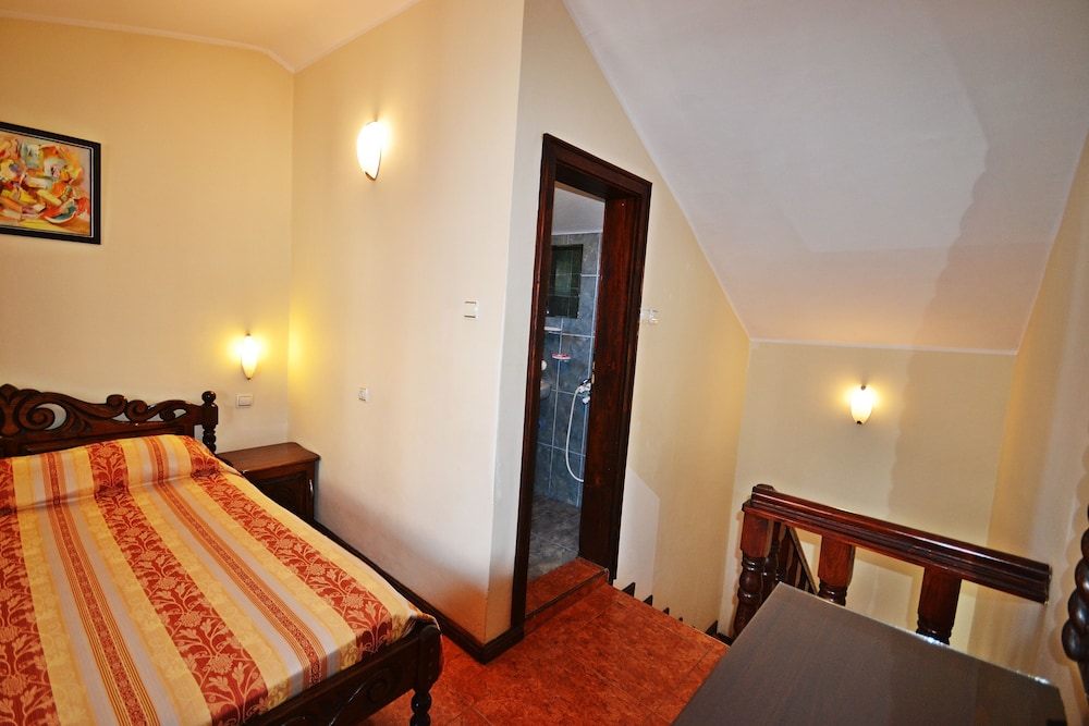 Hotel More 17/50